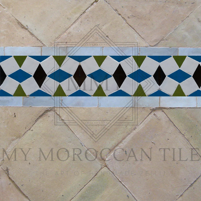 Diamond Mosaic Liner