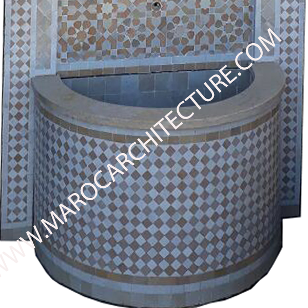 Moroccan mosaic fountain by Maroc Architecture et Zellij