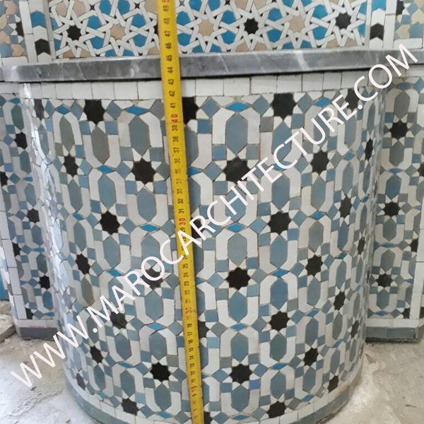 Moroccan mosaic fountain by Maroc Architecture et Zellij